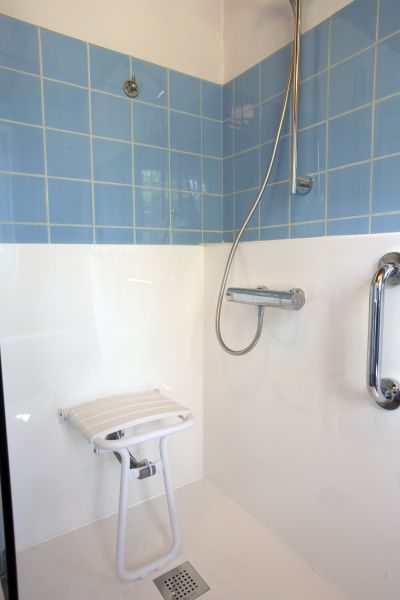 Elderly Shower Installation in Lithonia